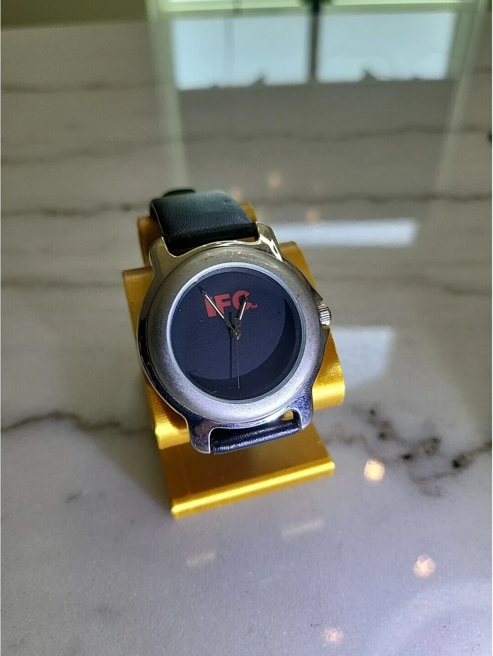 IFC Sweda Mens Wrist Watch Quartz Water Resistant Leather Band Working New Bat